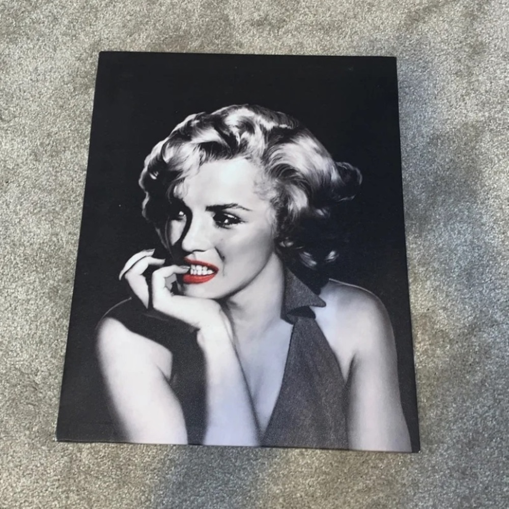 Marilyn Monroe canvas